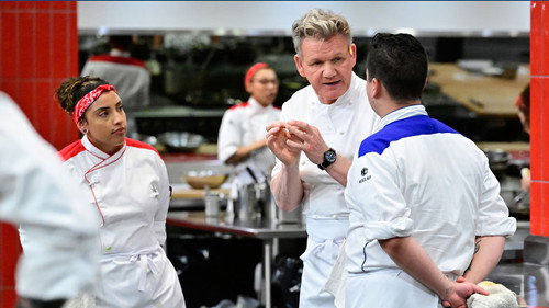 Hell's Kitchen - S24E11: Charity Dinner from Hell