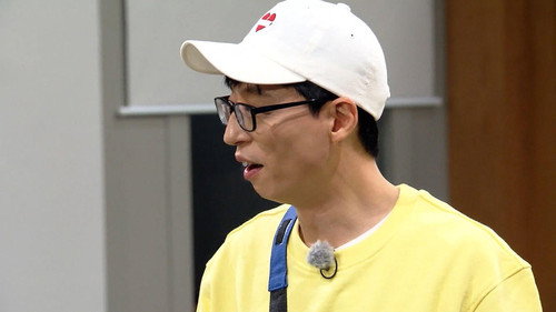 Running Man - S1E555: Smart Escape Race, Empty Head Land