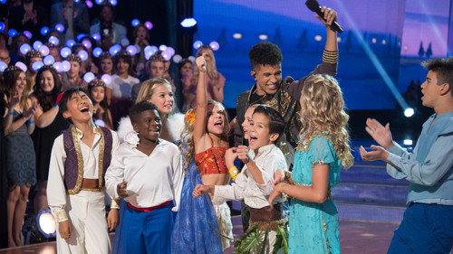 Dancing with the Stars - S27E7: Week 5: Disney Night