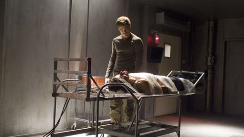 Dexter - S1E12: Born Free