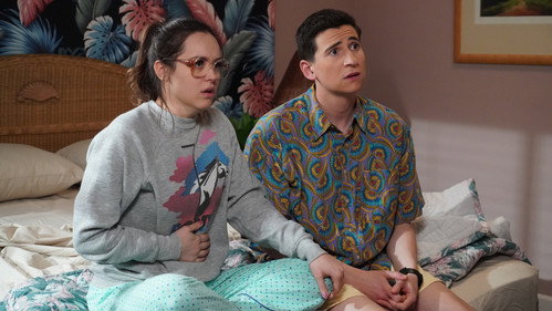 The Goldbergs - S7E19: Island Time
