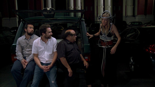 It's Always Sunny in Philadelphia - S7E13: The High School Reunion (2): The Gang's Revenge