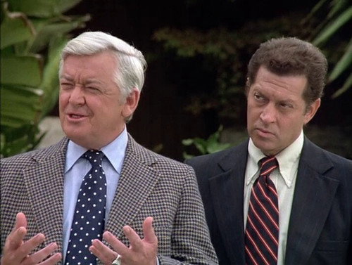 Quincy, M.E. - S1E2: Who's Who in Neverland?