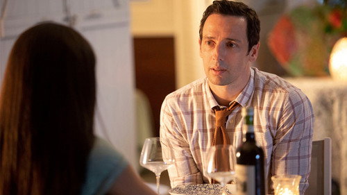 Death in Paradise - S10E1: Pilot of the Airwaves