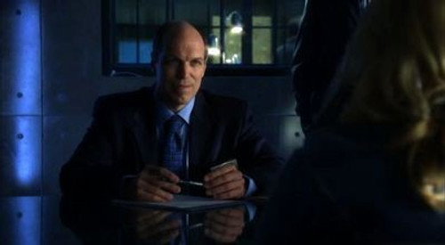 CSI: Crime Scene Investigation - S5E23: Iced