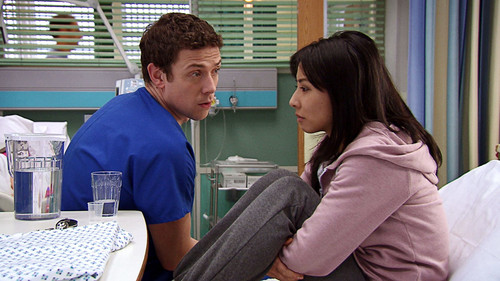 Holby City - S15E27: Great Expectations