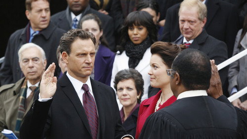 Scandal - S2E8: Happy Birthday, Mr. President