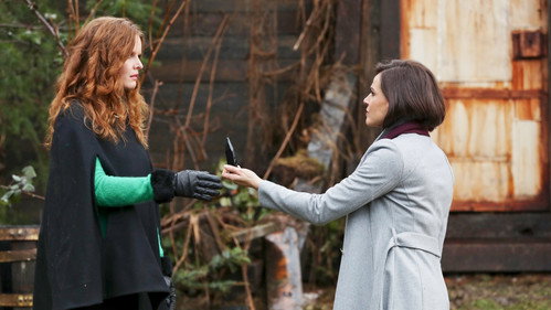 Once Upon a Time - S6E18: Where Bluebirds Fly