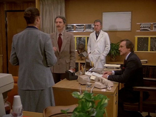 Quincy, M.E. - S7E13: For Love of Joshua
