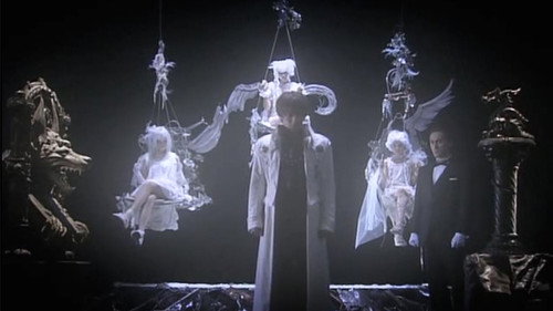 GARO - S1E17: Tank