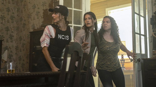 NCIS: New Orleans - S6E1: Judgement Call