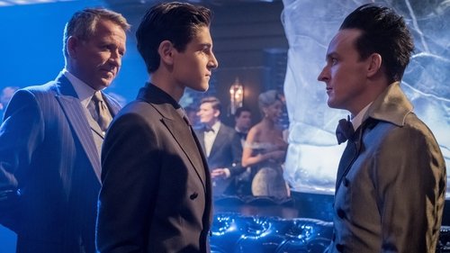 Gotham - S4E1: A Dark Knight: Pax Penguina