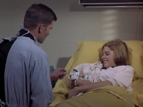 Adam-12 - S2E7: Log 063: Baby