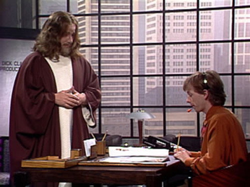 Saturday Night Live - S17E14: Roseanne Arnold & Tom Arnold/Red Hot Chili Peppers