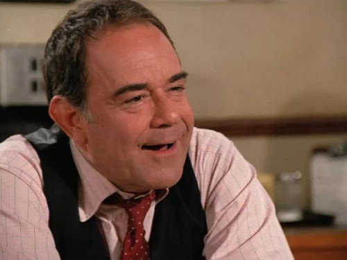 Murder, She Wrote - S4E16: Murder Through the Looking Glass