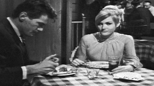 Dark Shadows - S1E102: DS-102