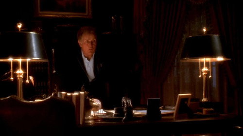 The West Wing - S4E15: Inauguration: Over There (2)