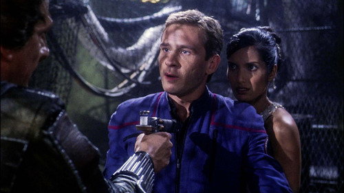 Star Trek: Enterprise - S2E11: Precious Cargo