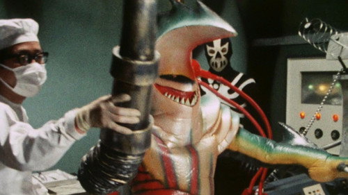 Kamen Rider - S2E11: The Claws of Evil Reach Out for V3!!
