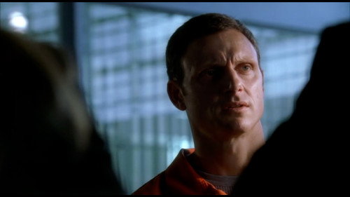Without a Trace - S3E8: Doppelgänger: Part 2