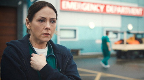 Casualty - S36E41: One In, One Out