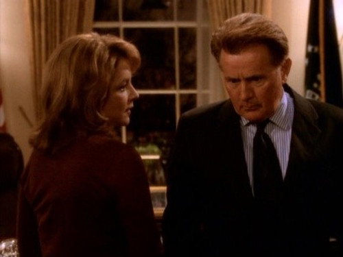 The West Wing - S1E17: The White House Pro-Am