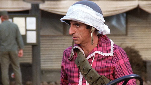 M*A*S*H - S9E9: Taking the Fifth