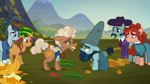 My Little Pony: Friendship Is Magic - S5E23: The Hooffields and McColts