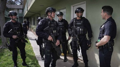 S.W.A.T. - S6E16: Blowback
