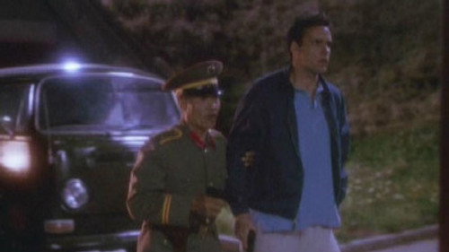JAG - S1E20: The Prisoner