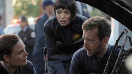 Bones - S9E3: El Carnicero en el Coche