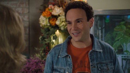 The Goldbergs - S10E19: Flowers for Barry