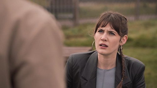 Casualty - S37E37: Burning Bridges