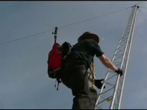 MythBusters - S3E12: Border Slingshot