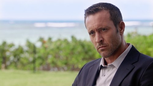 Hawaii Five-0 - S8E5: Kamaʻomaʻo, ka ‘aina huli hana (The Land of Activities)