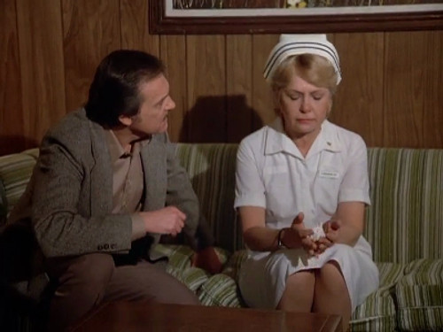 Quincy, M.E. - S7E17: The Flight of the Nightingale