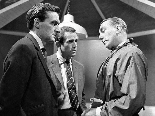 The Avengers - S1E24: The Deadly Air