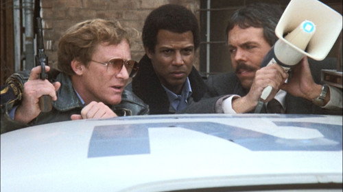 Hill Street Blues - S4E10: The Russians Are Coming