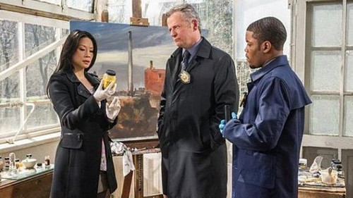 Elementary - S1E23: The Woman (1)