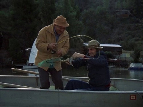 Quincy, M.E. - S2E4: Visitors in Paradise