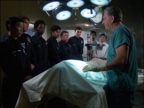 Quincy, M.E. - S1E1: Go Fight City Hall -- To the Death!