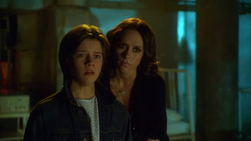 Ghost Whisperer - S5E22: The Children's Parade