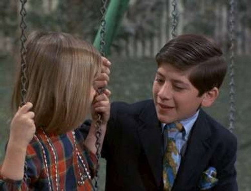 Bewitched - S6E23: Just a Kid Again