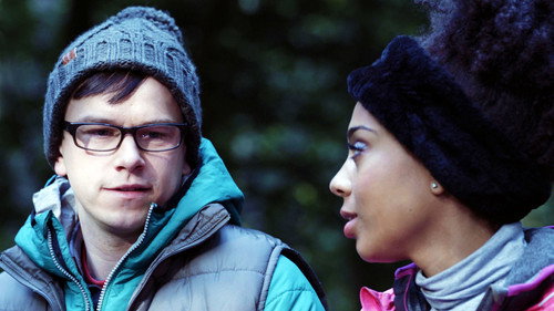Holby City - S18E13: Young Hearts, Run Free