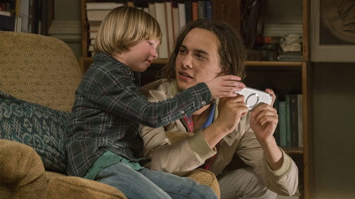 Fear the Walking Dead - S2E2: We All Fall Down