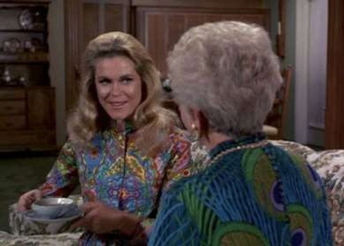 Bewitched - S5E14: Samantha's Super Maid