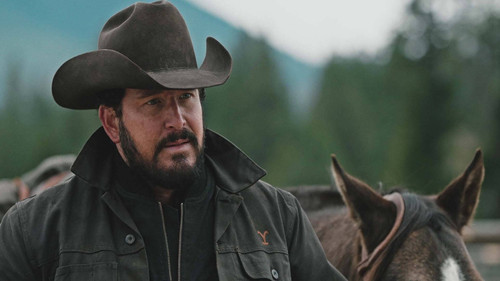 Yellowstone - S4E5: Under a Blanket of Red