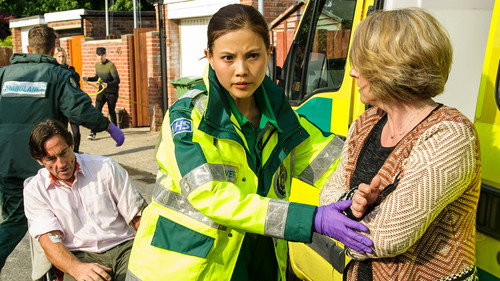 Casualty - S32E9: Push the Button