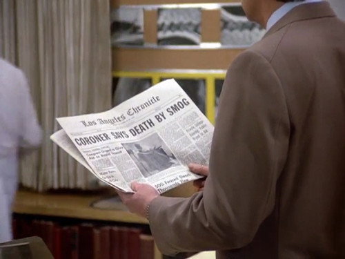 Quincy, M.E. - S7E15: To Clear the Air