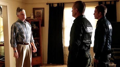 CSI: Crime Scene Investigation - S14E22: Dead in His Tracks